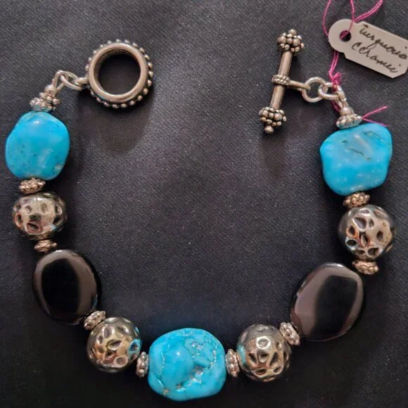 Handcrafted 7" Semi-precious Blue Howlite Magnesite Turquoise Nugget Bracelet - Picture 3 of 6